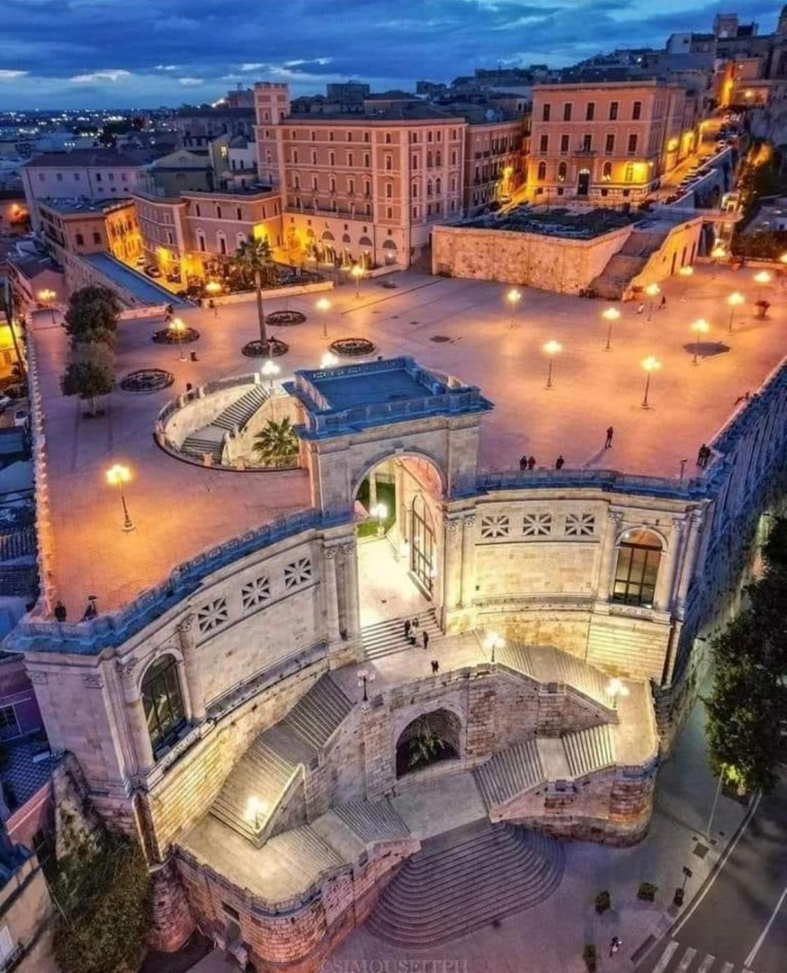 Luxury Loft 35 Hotel Каляри Екстериор снимка
