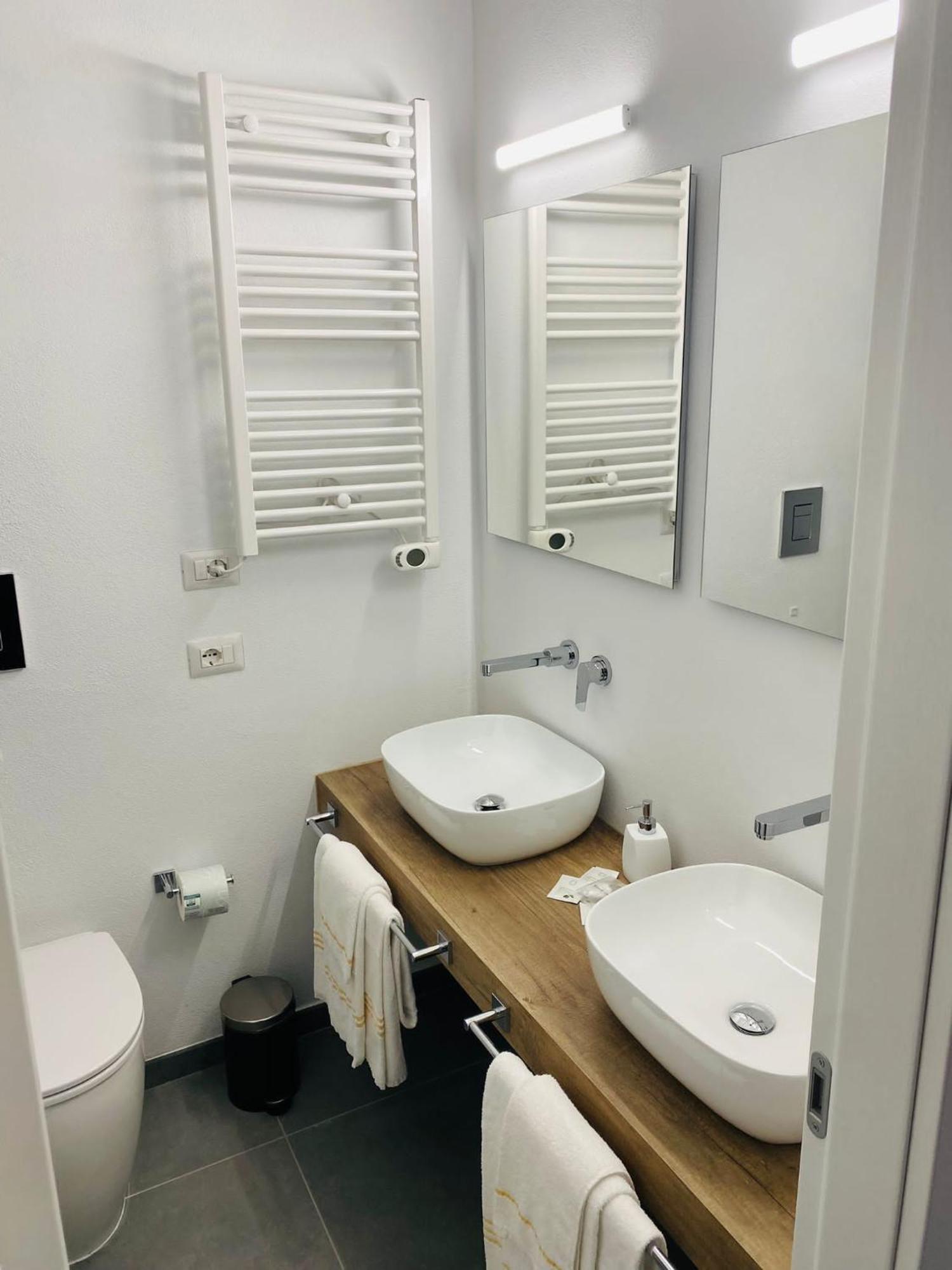 Luxury Loft 35 Hotel Каляри Екстериор снимка